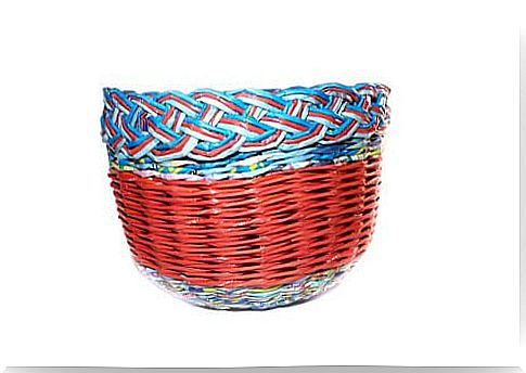 Baskets with recycled magazines.