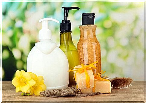 Homemade Lemon Liquid Hand Soap