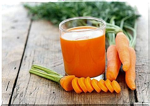 Carrot juice for stomach ulcers